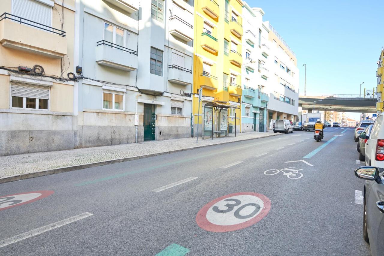 Charming 3br W/ Patio, By Timecooler Lisboa