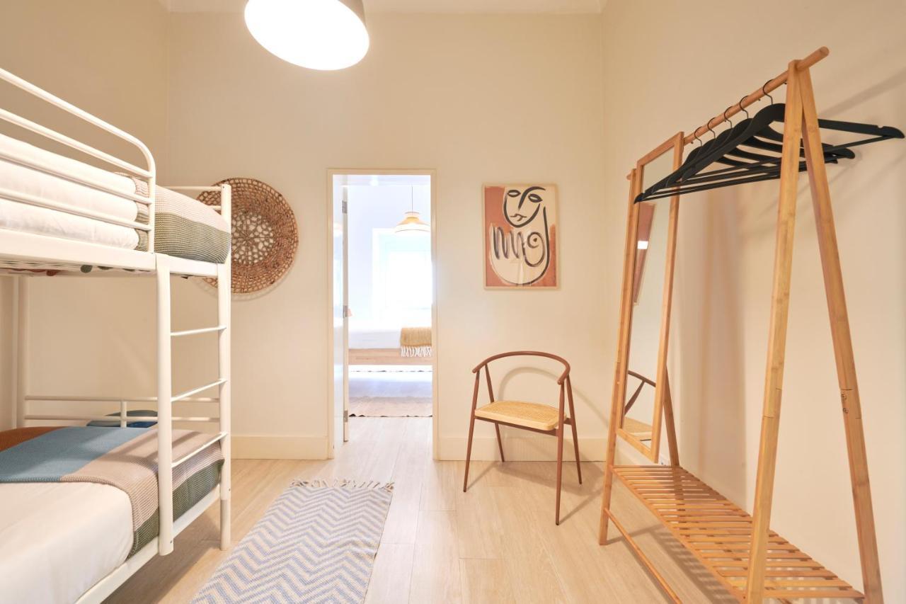 Charming 3br W/ Patio, By Timecooler * Lisboa